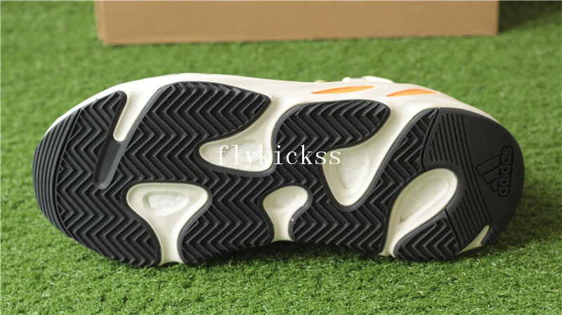 Adidas Kanye West Yeezy Wave Runner 700 Boost